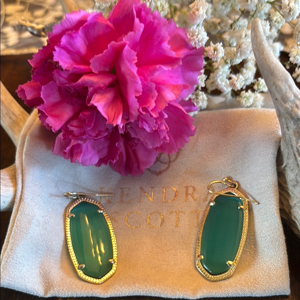 Kendra Scott Green and Gold Drop Earrings